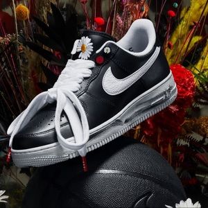 Meet your Posher, Petta